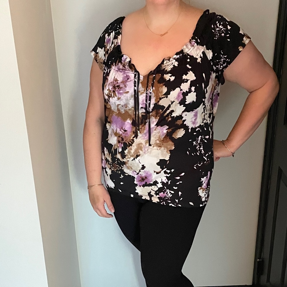Pretty Purple and Black dressy top